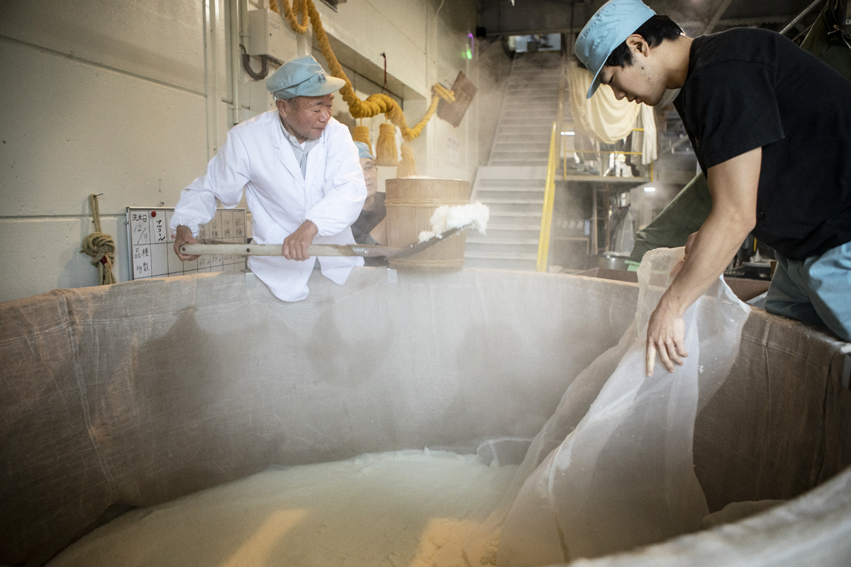 日本酒を世界文化遺産へ